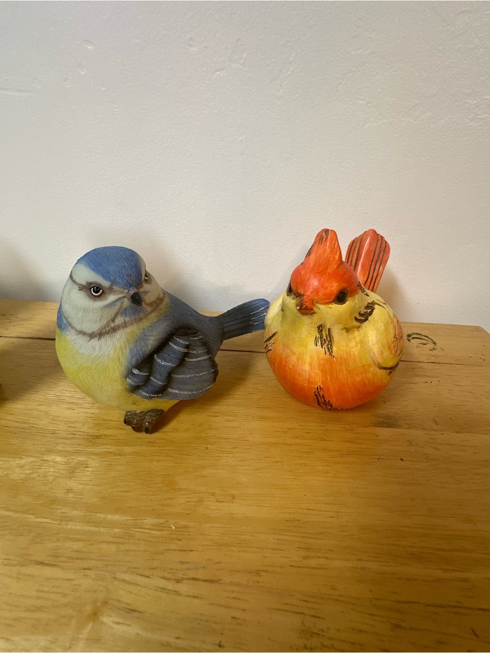 Source Unknown Blue and Orange Decorative Bird Figurine Set